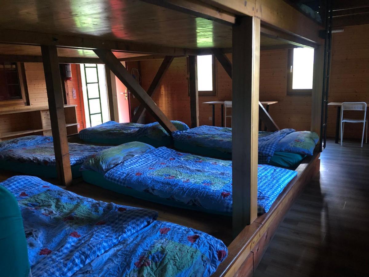 Touring Club Svizzero - Sezione Ticino Hostel Quinto ภายนอก รูปภาพ