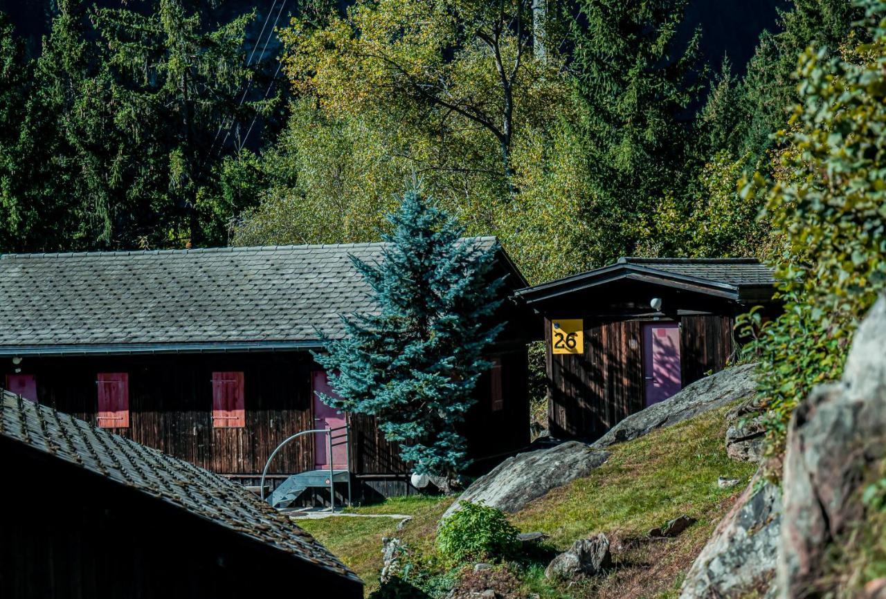 Touring Club Svizzero - Sezione Ticino Hostel Quinto ภายนอก รูปภาพ